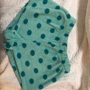 Sleepwear: shorts💚